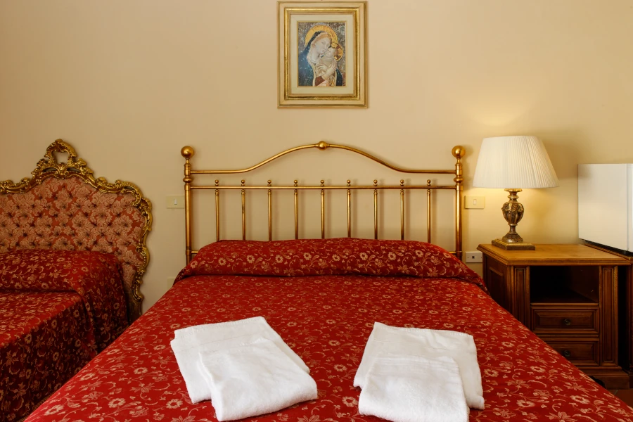 Podere-Bucine-Basso-Papavero-02